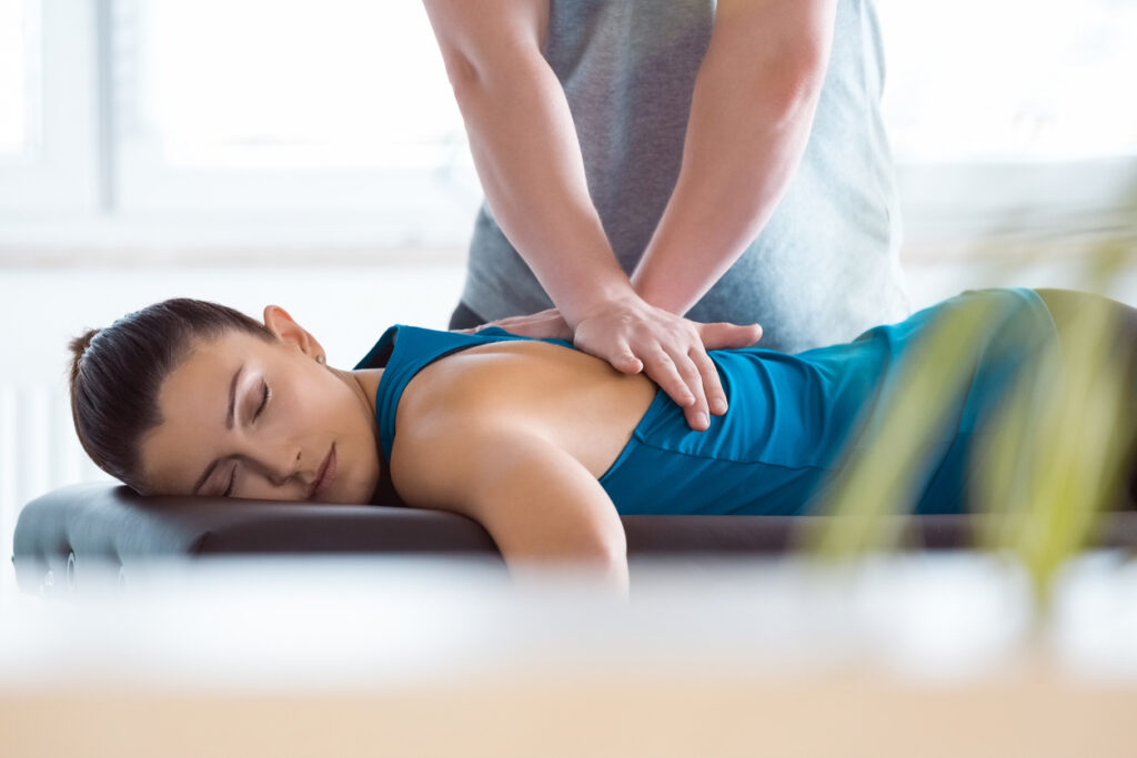 How Chiropractic Care Reduces Muscle Tension and Pain